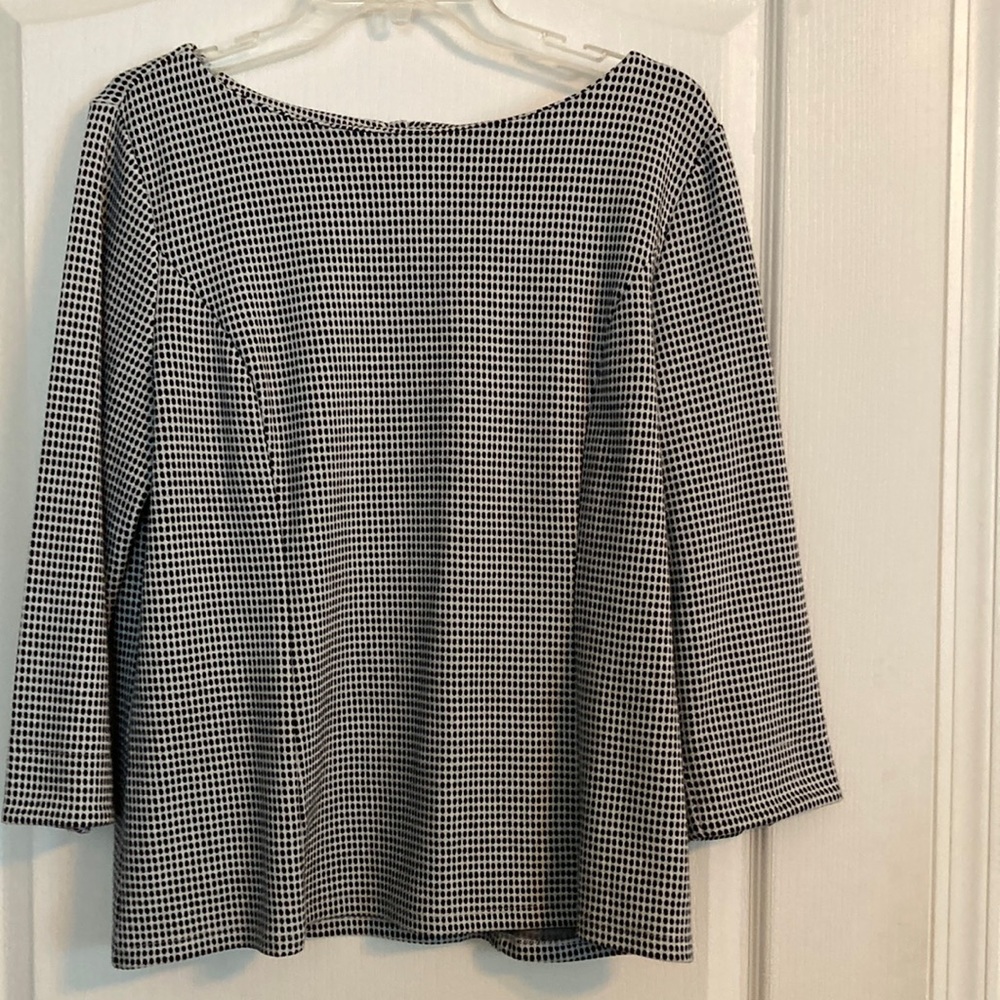 Talbots Black & White Top. Large